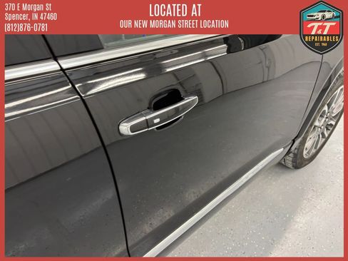 Used 2020 GMC Acadia Denali w/ Denali Ultimate Package AWD/4WD image 25