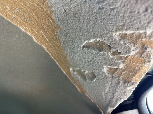 Used 2023 Toyota Highlander XLE FWD image 18