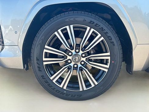 Used 2026 Lexus LX 700h Luxury AWD/4WD image 44