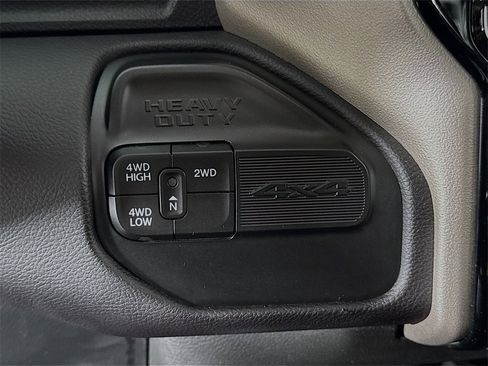 Used 2024 RAM 3500 Laramie image 24