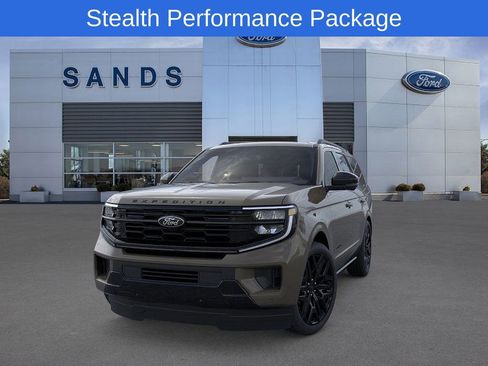 New 2026 Ford Expedition Platinum w/ Stealth Performance Package image 2