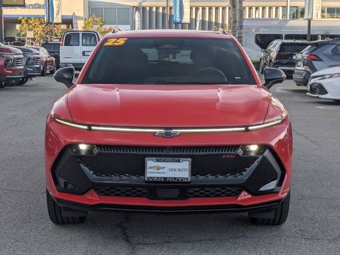 Used 2025 Chevrolet Equinox EV RS w/ LPO, All-Weather Mat Package image 2