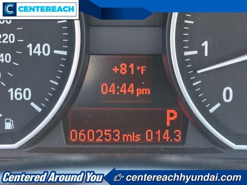 Used 2013 BMW 135i Convertible RWD image 24