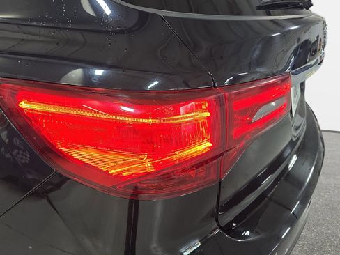 Used 2015 Acura MDX SH-AWD w/ Advance Package image 33
