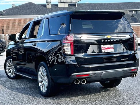 Used 2021 Chevrolet Tahoe Premier w/ Premium Package AWD/4WD image 11