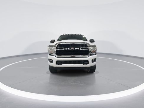 Used 2019 RAM 3500 Big Horn AWD/4WD image 3