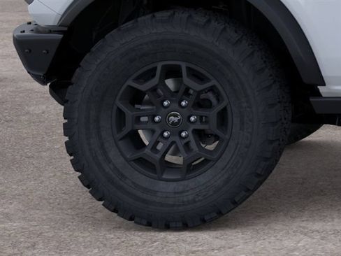 New 2026 Ford Bronco Badlands AWD/4WD image 24