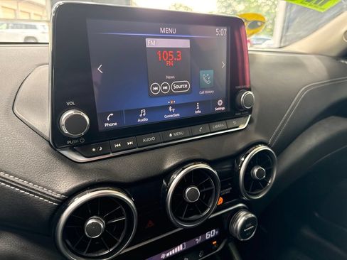 Used 2020 Nissan Sentra SV FWD image 19