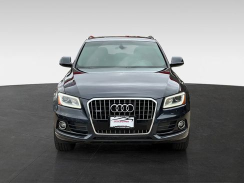 Used 2017 Audi Q5 2.0T Premium Plus w/ Technology Package AWD/4WD image 2