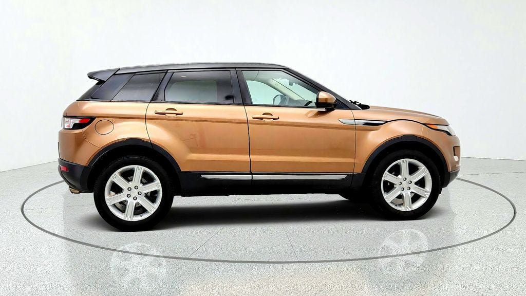 Used 2014 Land Rover Range Rover Evoque Pure Plus AWD/4WD image 4