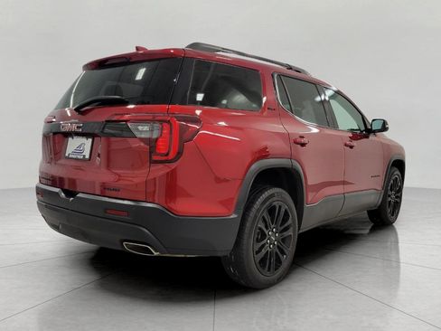 Used 2023 GMC Acadia SLT w/ Elevation Edition image 19