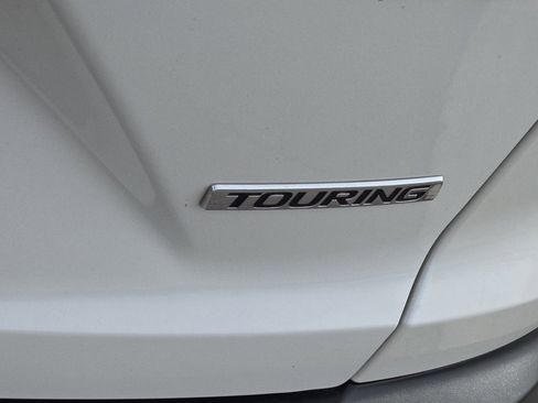 Used 2018 Honda CR-V Touring image 21