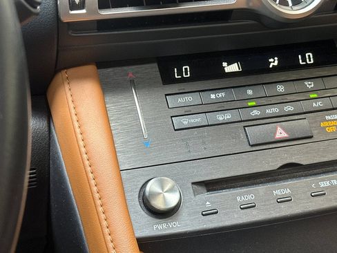 Used 2019 Lexus RC 300 w/ Premium Package RWD image 28