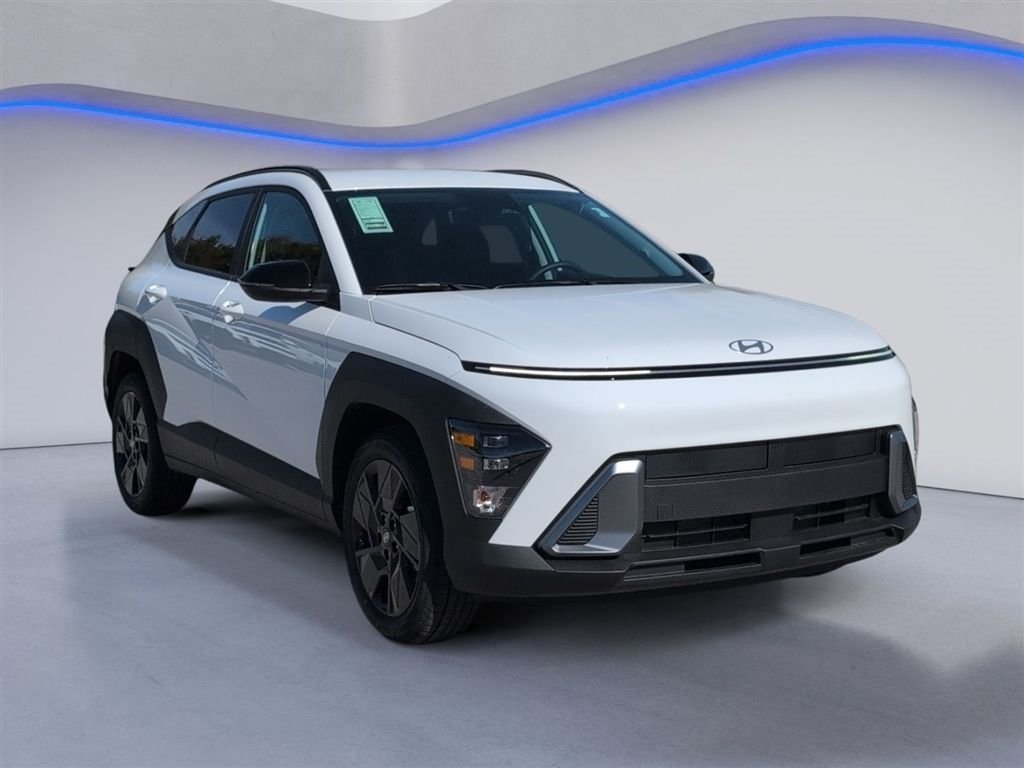Used 2026 Hyundai Kona SEL Sport FWD image 4