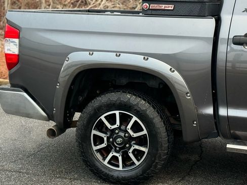 Used 2015 Toyota Tundra SR5 image 11