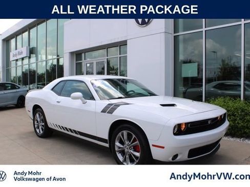 Used 2020 Dodge Challenger SXT w/ Driver Convenience Group AWD/4WD image 1