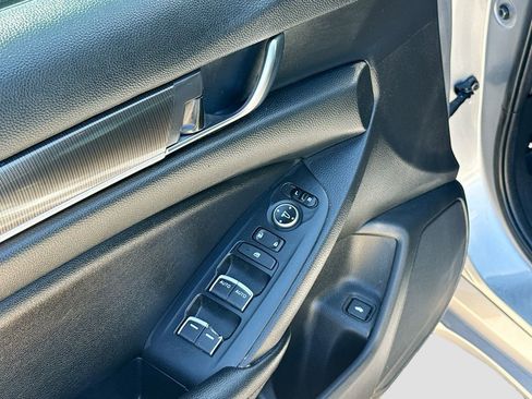 Used 2019 Honda Accord Sport image 17