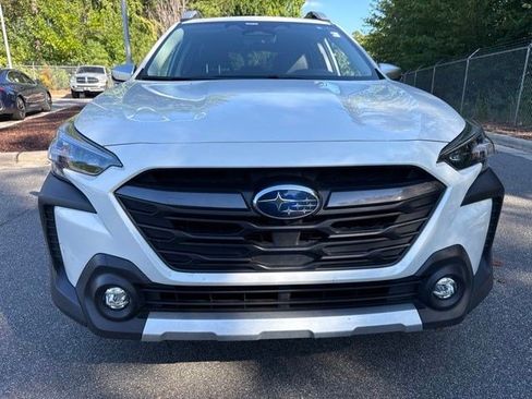 Used 2025 Subaru Outback Touring XT w/ Popular Package #2 AWD/4WD image 2