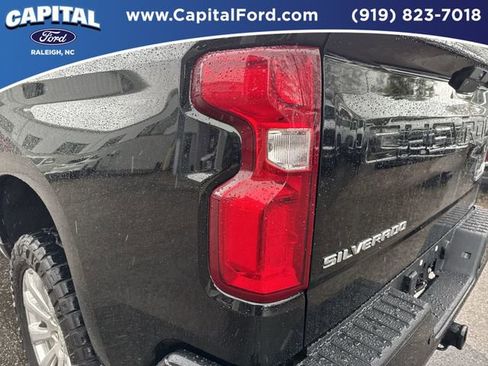 Used 2020 Chevrolet Silverado 1500 High Country w/ Technology Package image 14