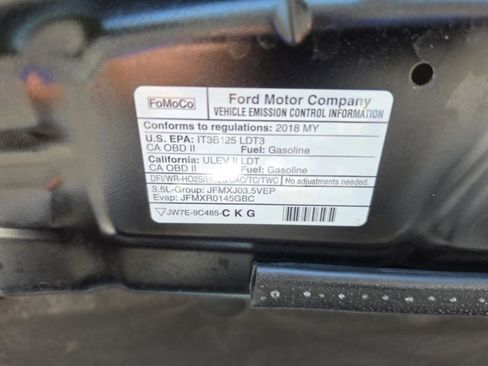 Used 2018 Ford Explorer Platinum AWD/4WD image 32