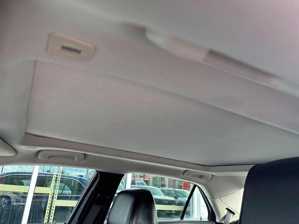 Used 2019 Chrysler 300 Limited w/ Safetytec Plus Group RWD image 20