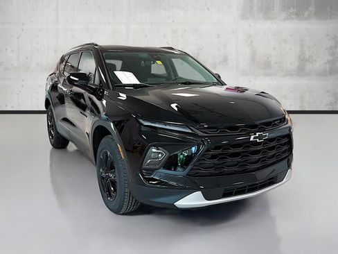 New 2026 Chevrolet Blazer LT w/ Midnight/Sport Edition image 3
