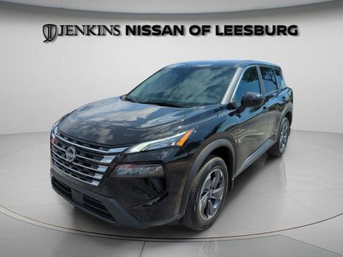 New 2026 Nissan Rogue SV w/ Cold Weather Package FWD image 9