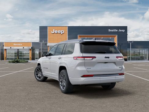 New 2026 Jeep Grand Cherokee L Summit AWD/4WD image 3