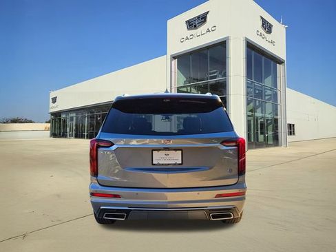 New 2025 Cadillac XT6 Premium Luxury w/ Technology Package image 5