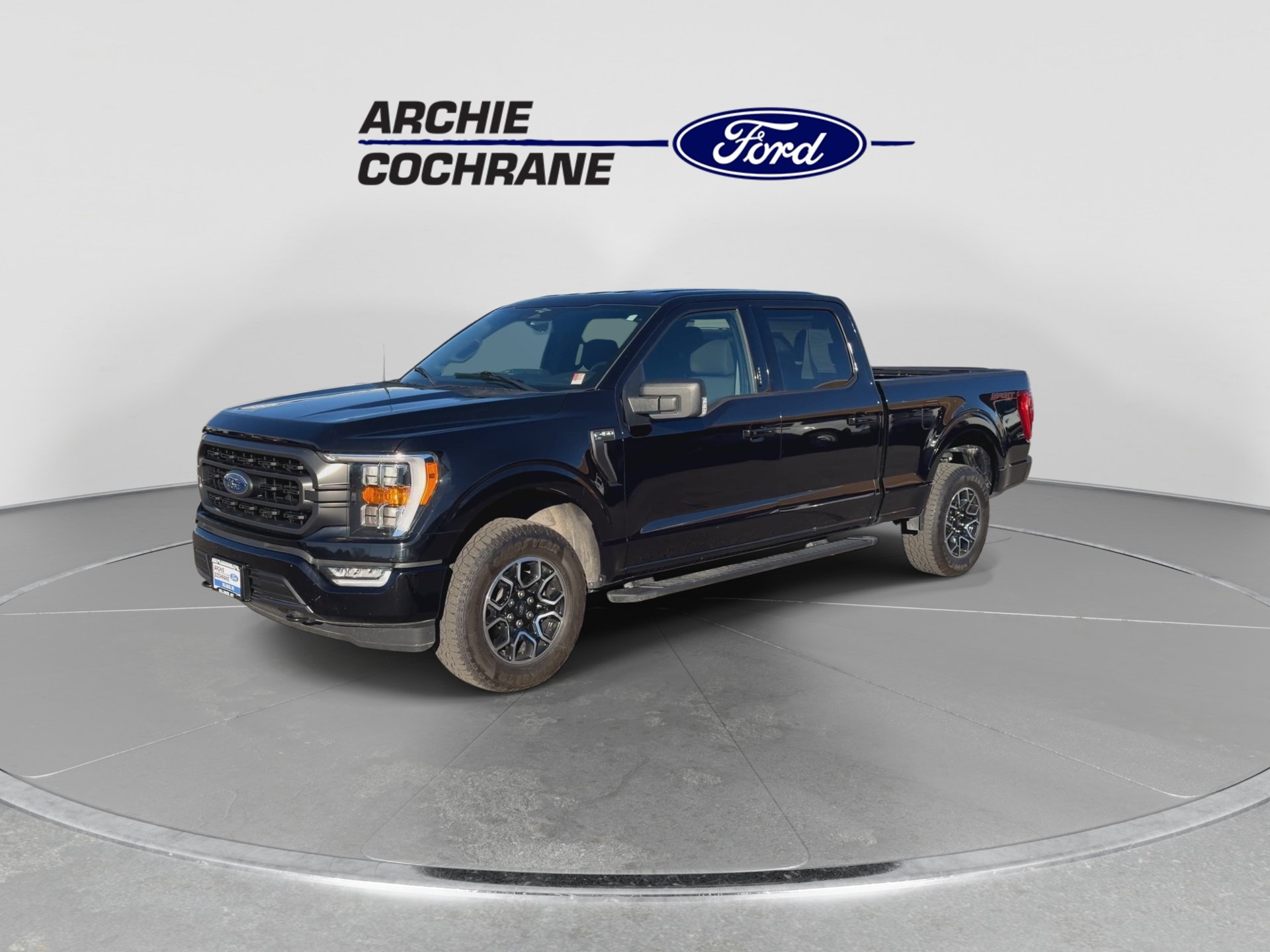 Used 2023 Ford F150 XLT w/ Equipment Group 302A High AWD/4WD image 4