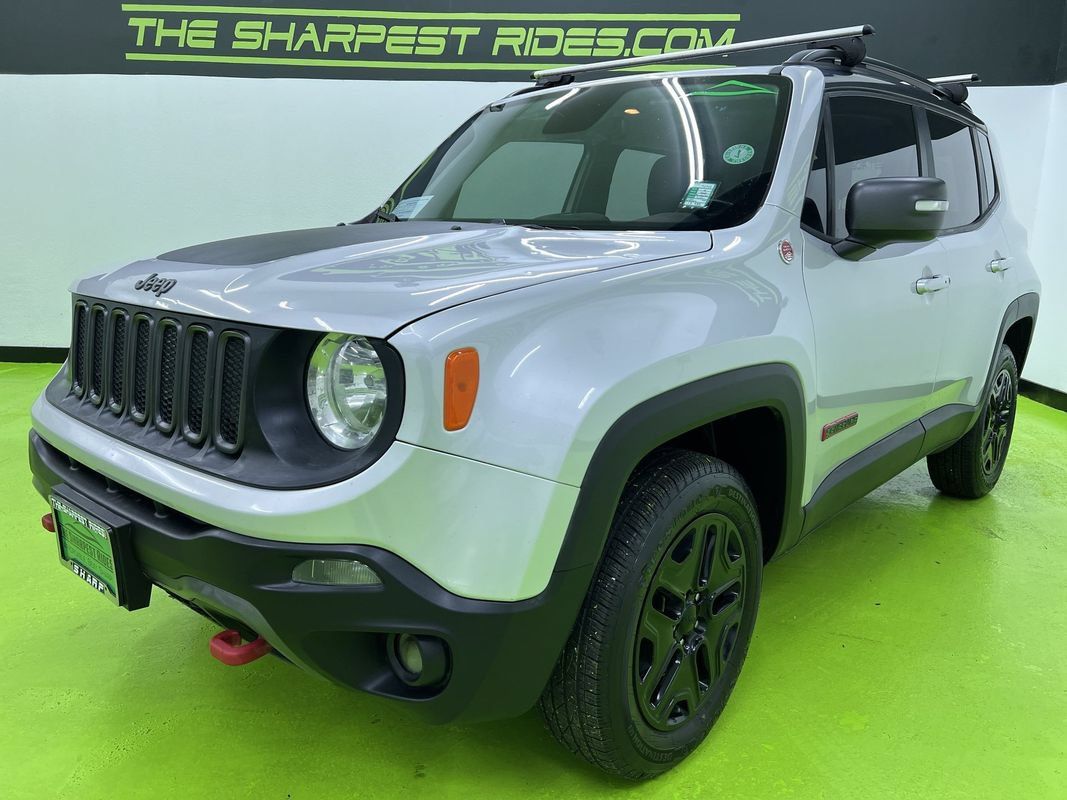 Used 2018 Jeep Renegade Trailhawk AWD/4WD image 5