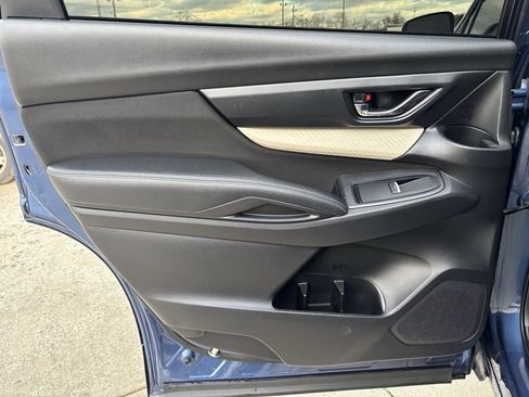 Used 2021 Subaru Ascent Premium w/ Convenience Package image 22