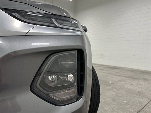 Used 2020 Hyundai Santa Fe SEL image 11