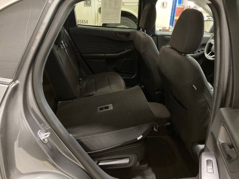Used 2024 Ford Escape Active w/ Tech Pack #1 AWD/4WD image 8
