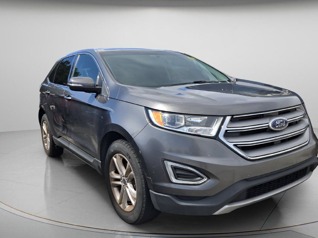 Used 2015 Ford Edge SEL w/ Equipment Group 201A AWD/4WD image 4