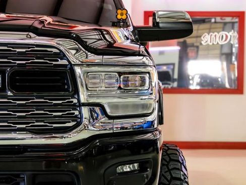 Used 2019 RAM 2500 Limited AWD/4WD image 48