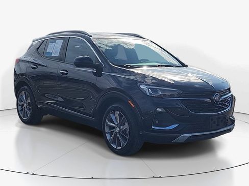 Used 2023 Buick Encore GX Essence w/ Experience Buick Package image 2
