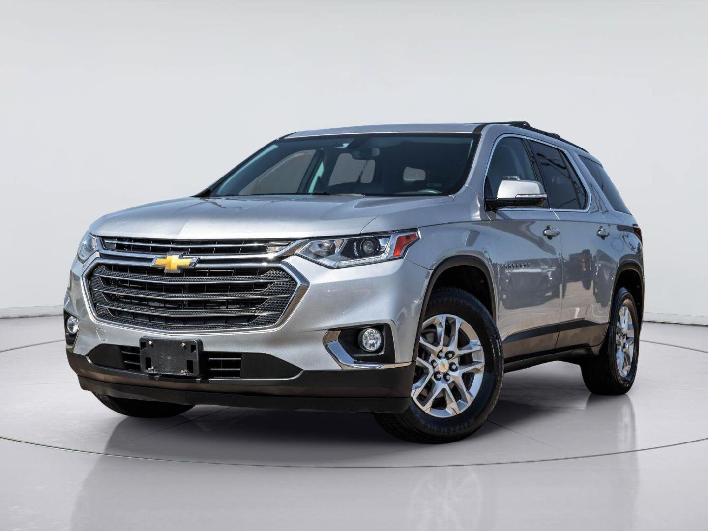 Used 2019 Chevrolet Traverse LT FWD image 1
