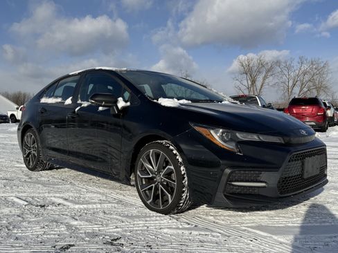Used 2022 Toyota Corolla SE image 8
