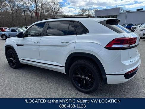 Certified 2023 Volkswagen Atlas Cross Sport SEL R-Line AWD/4WD image 8