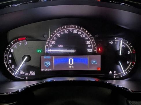 Used 2017 Cadillac XT5 FWD image 11