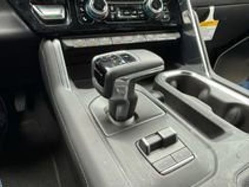 Used 2024 GMC Sierra 1500 Denali AWD/4WD image 22