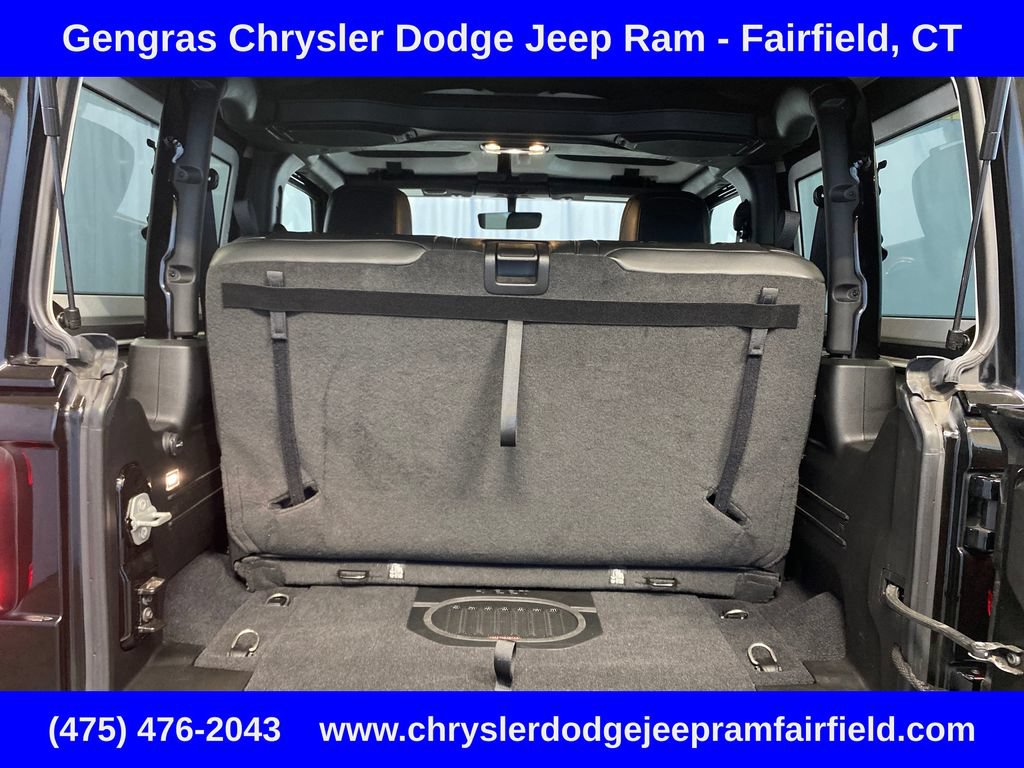 Used 2022 Jeep Wrangler Rubicon w/ LED Lighting Group AWD/4WD image 29