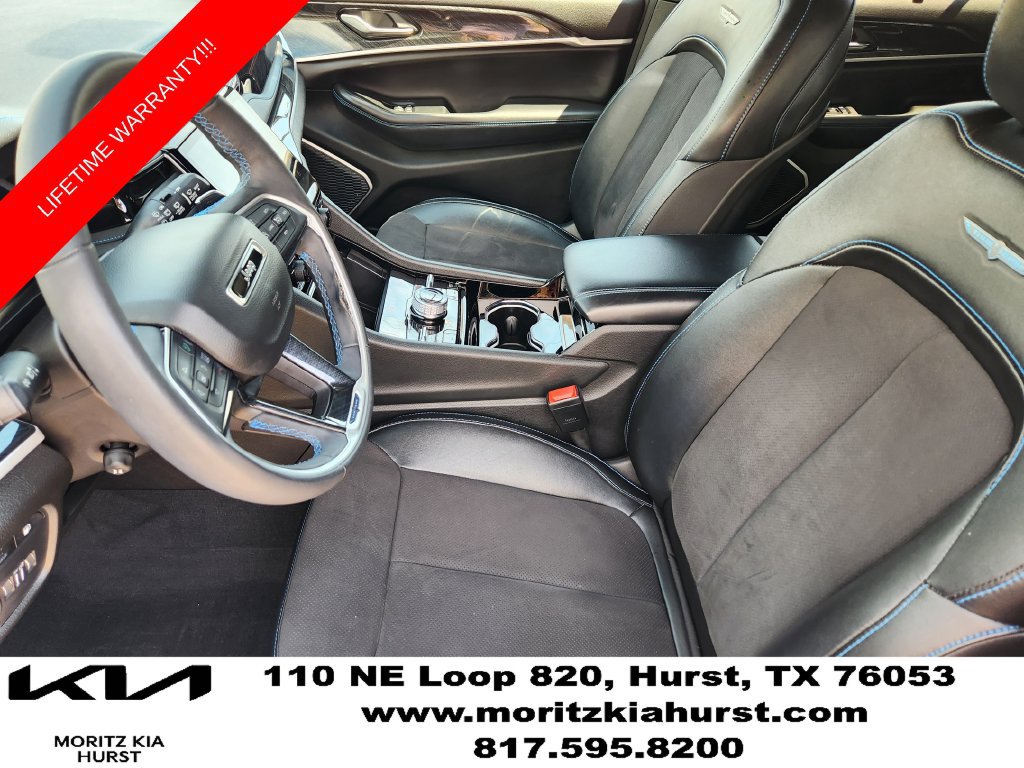 Used 2023 Jeep Grand Cherokee Trailhawk 4xe AWD/4WD image 18