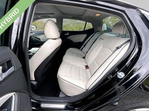 Used 2015 Kia Optima EX w/ Technology Package FWD image 24