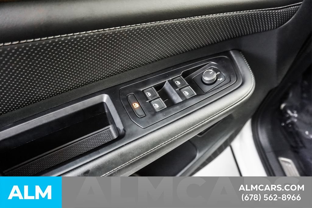 Used 2025 Volkswagen Atlas SE FWD image 46