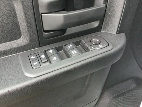 New 2026 RAM 3500 Tradesman AWD/4WD image 8