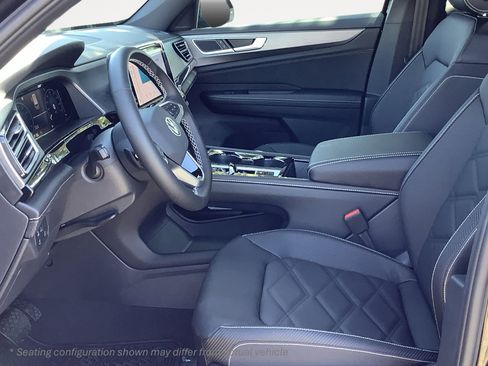 New 2026 Volkswagen Atlas Cross Sport SE image 23