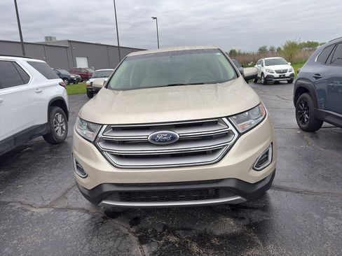 Used 2018 Ford Edge SEL w/ Equipment Group 201A AWD/4WD image 2
