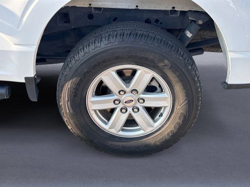 Used 2022 Ford F150 XLT w/ Equipment Group 301A Mid AWD/4WD image 5